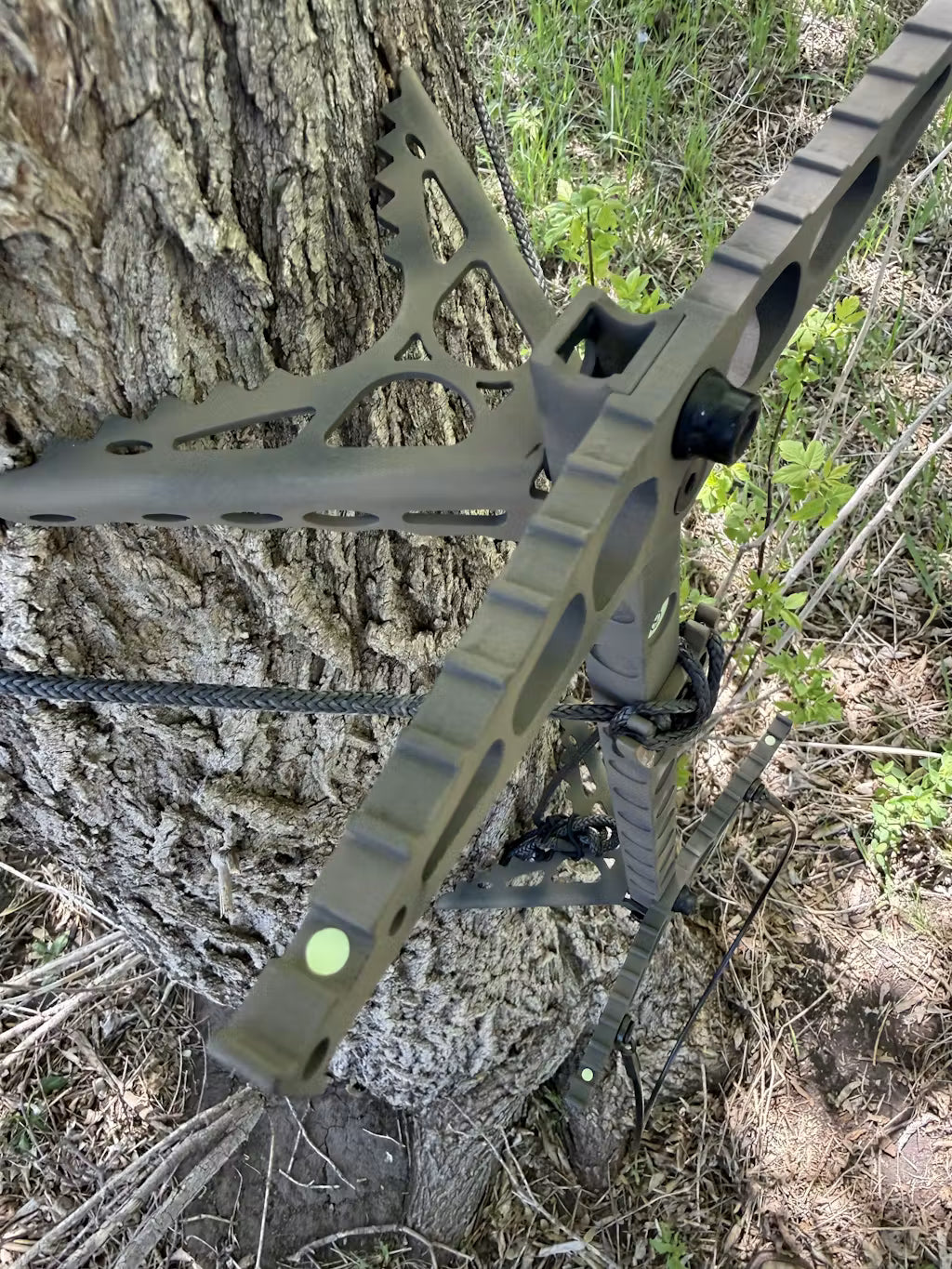 Shadow 16 Climbing Sticks (come standard with 1/8" x 8' Amsteel attachment rope.  Custom fit aiders sold separately)