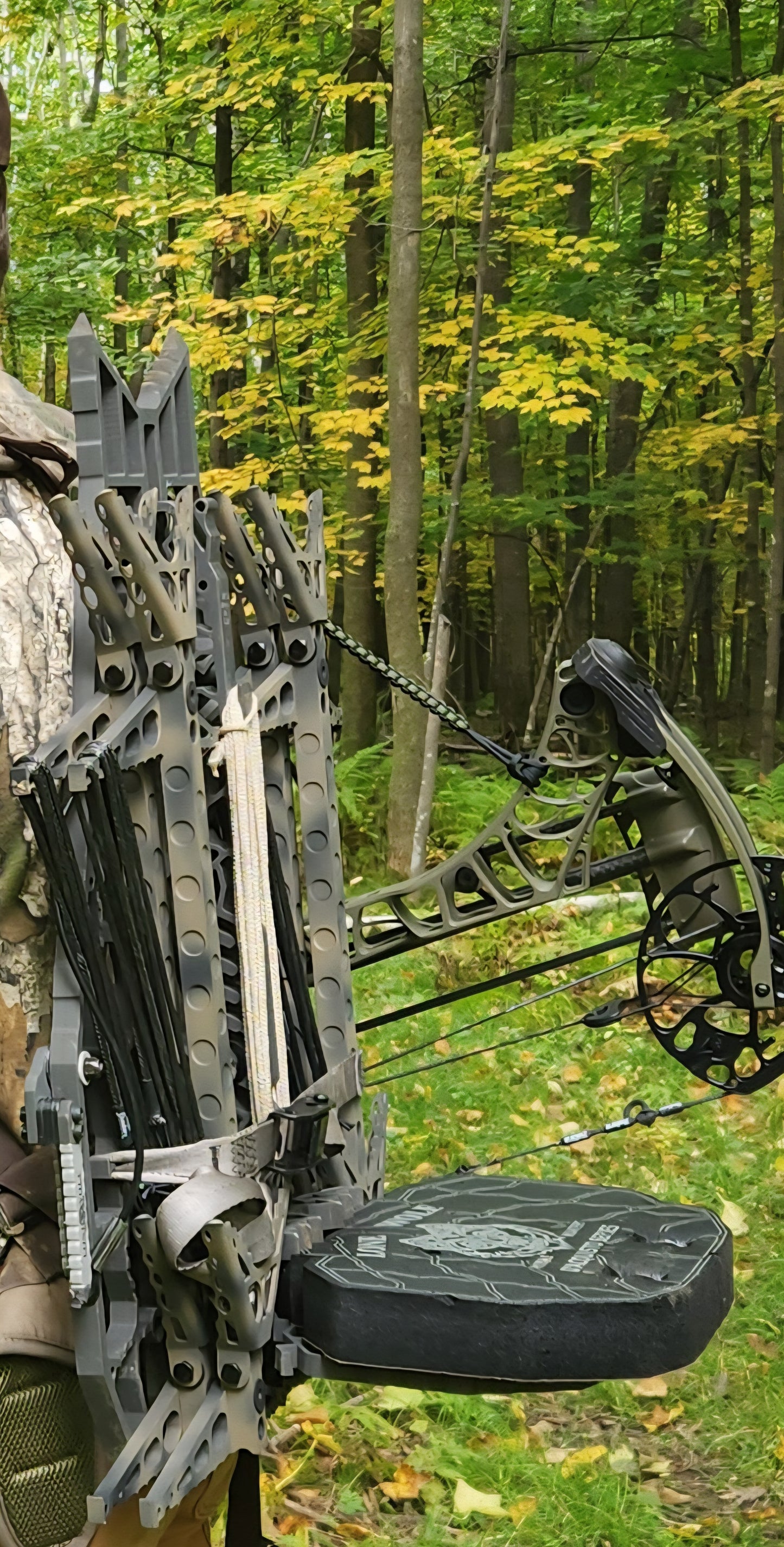 Shadow 16 Climbing Stick (comes standard with 1/8" x 8' Amsteel attachment rope.  Custom fit aiders sold separately)